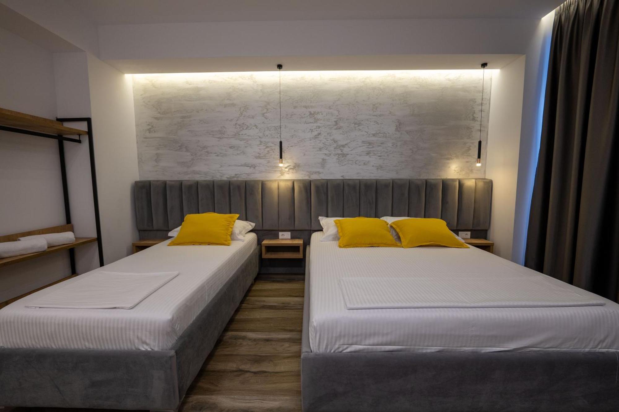 Apartment Flori *